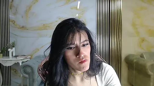 Explore our live girls sluts from our Custom and Multi clubs and checkout exclusive access to highly interactive content, such as shape, hair, titties, pussy type and many more.