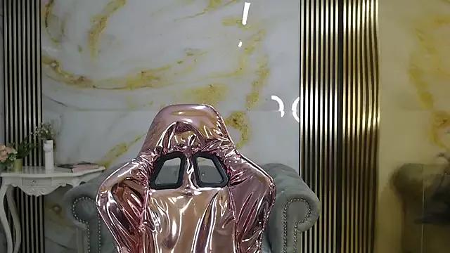 Explore our live girls sluts from our Custom and Multi clubs and checkout exclusive access to highly interactive content, such as shape, hair, titties, pussy type and many more.