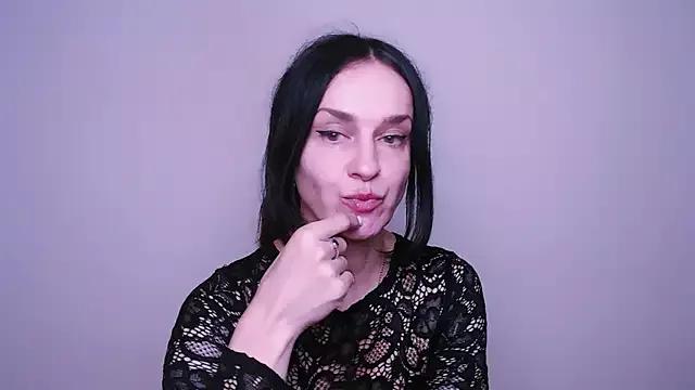 Explore our live girls sluts from our Custom and Multi clubs and checkout exclusive access to highly interactive content, such as shape, hair, titties, pussy type and many more.