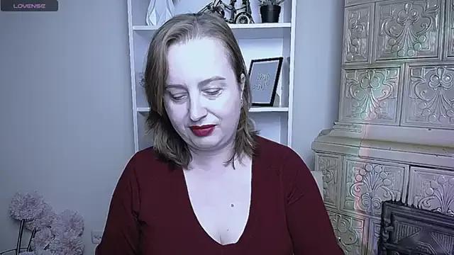 HelenFl from StripChat