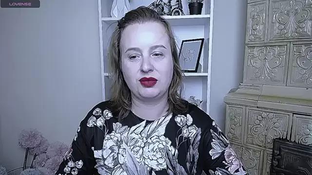 HelenFl from StripChat