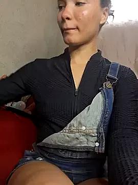 HelenHoltz from StripChat
