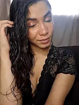 HelenHoltz from StripChat