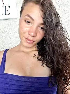 HelenHoltz from StripChat