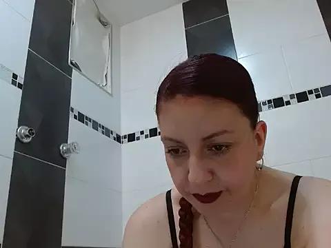 Explore our live girls sluts from our Custom and Multi clubs and checkout exclusive access to highly interactive content, such as shape, hair, titties, pussy type and many more.