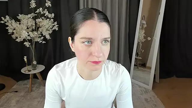 helentasty from StripChat