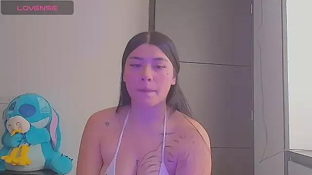 Hell_luna from StripChat