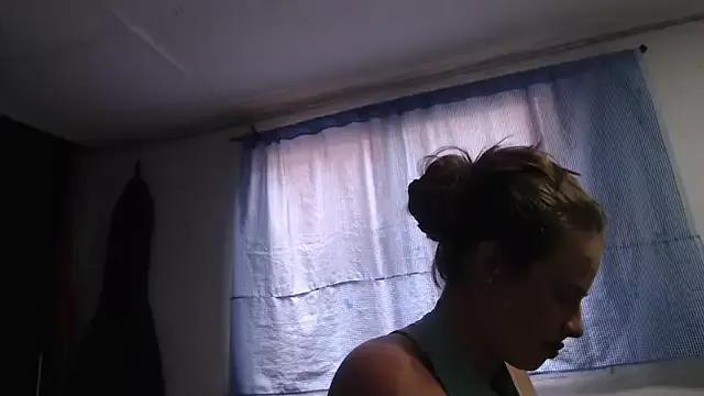 HellenMiyer1111 from StripChat is Freechat