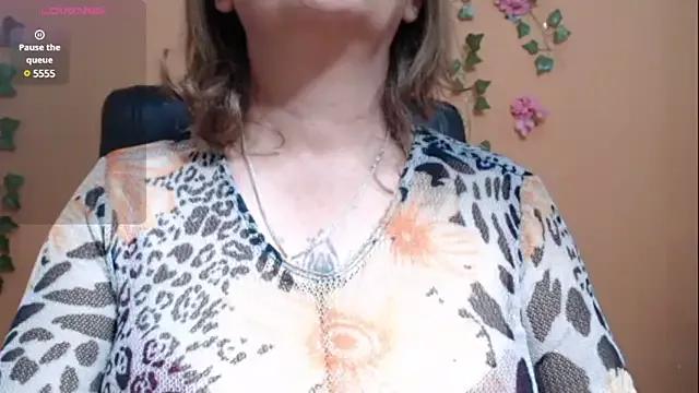 Hellensextits from StripChat