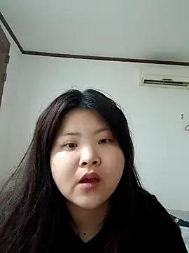 hello098712 from StripChat