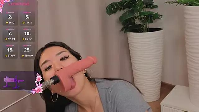 HellyPolly from StripChat