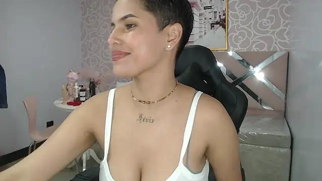 hemma_oficial_ch from StripChat