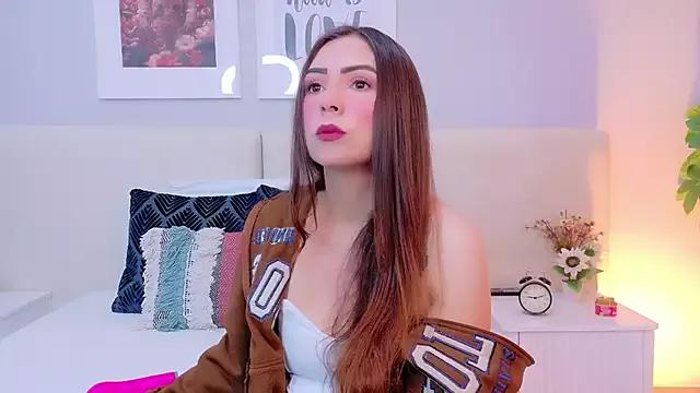 Heraa_Piett from StripChat is Freechat