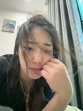 HeraBaby18 from StripChat is Freechat