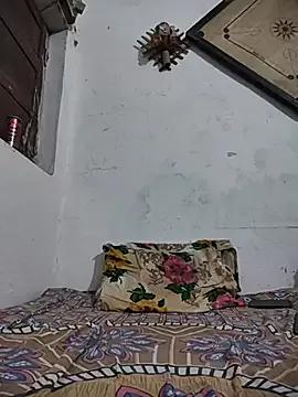 Herecallboyyash from StripChat