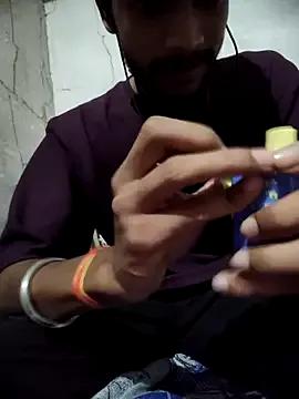 Herecallboyyash from StripChat