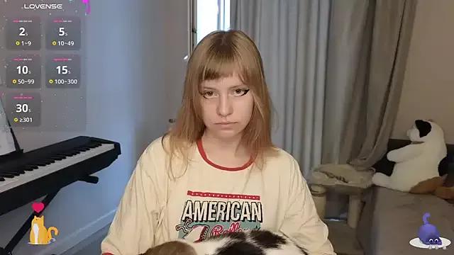 HermioneHHH webcams show profile image 
