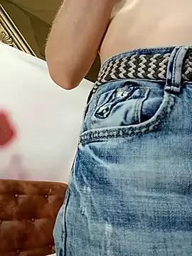 Photos of HeronDenni from StripChat is Private