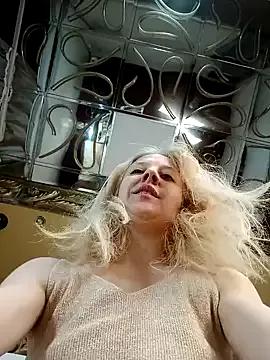 Photos of HeronDenni from StripChat is Freechat