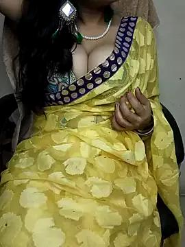 Photos of Hey_Jully from StripChat is Freechat