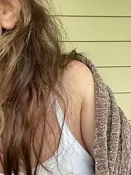Photos of heyitslauren from StripChat is Group