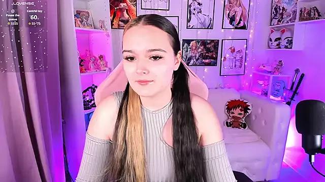 Explore our live girls sluts from our Custom and Multi clubs and checkout exclusive access to highly interactive content, such as shape, hair, titties, pussy type and many more.
