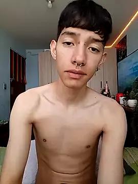 heyy_noah11 from StripChat is Freechat