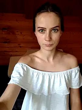 Hi_cherry-333 from StripChat is Freechat