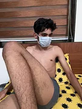 hiddenxdesire from StripChat