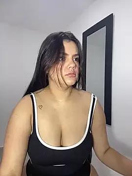 Hillskim1 from StripChat