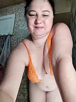 Holly-69 from StripChat