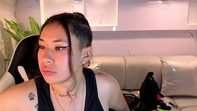 Hollypeyton_Tp from StripChat