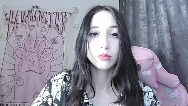 Explore our live girls sluts from our Custom and Multi clubs and checkout exclusive access to highly interactive content, such as shape, hair, titties, pussy type and many more.