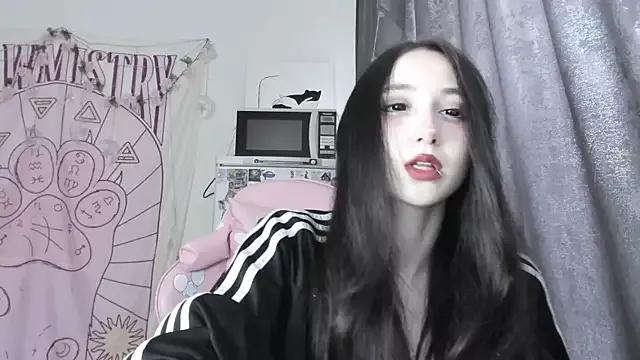 Holy420lolii from StripChat is Freechat