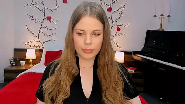 holy_kitty from StripChat is Freechat