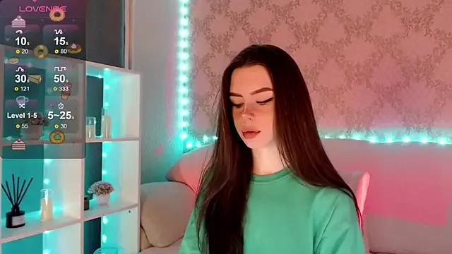 Explore our live girls sluts from our Custom and Multi clubs and checkout exclusive access to highly interactive content, such as shape, hair, titties, pussy type and many more.