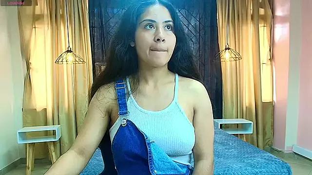 Honey_Love__ from StripChat is Freechat