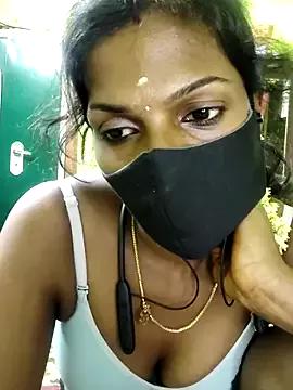 Honey_rosetamil from StripChat is Freechat