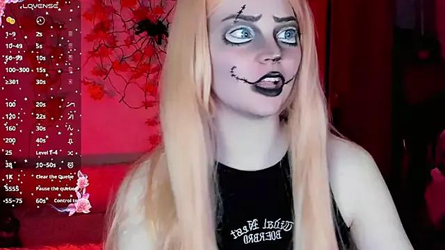 HoneyDazzle from StripChat is Freechat