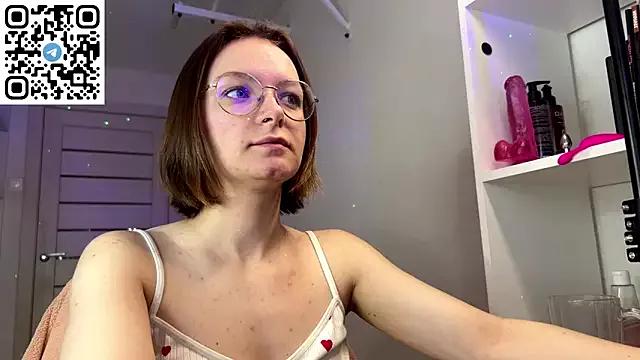 honeymalika from StripChat is Freechat