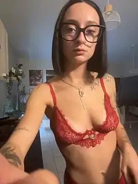 Explore our live girls sluts from our Custom and Multi clubs and checkout exclusive access to highly interactive content, such as shape, hair, titties, pussy type and many more.