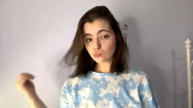 Explore our live girls sluts from our Custom and Multi clubs and checkout exclusive access to highly interactive content, such as shape, hair, titties, pussy type and many more.