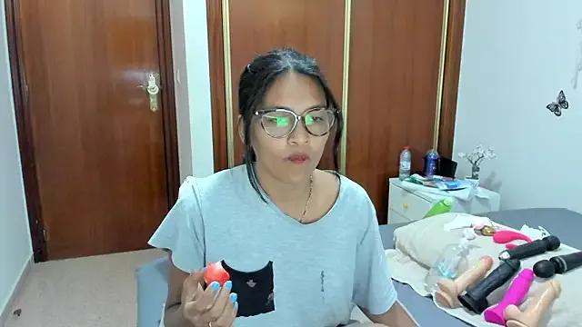 Honney_sugar19 from StripChat