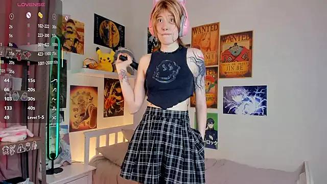 Explore our live girls sluts from our Custom and Multi clubs and checkout exclusive access to highly interactive content, such as shape, hair, titties, pussy type and many more.