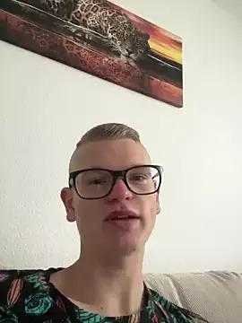 horny_blasen from StripChat is Freechat