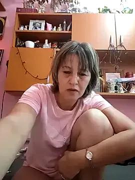 hornymilf72 from StripChat is Freechat