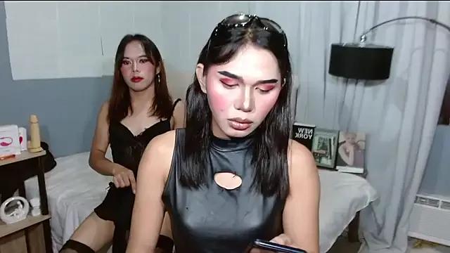 horsecock_maria from StripChat is Freechat