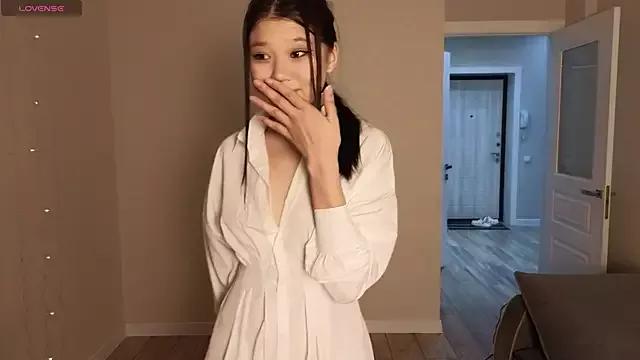 hoshina_sayeri from StripChat