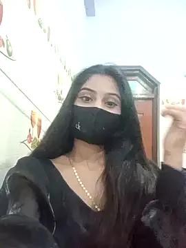 Hot-Soniya733 from StripChat is Freechat