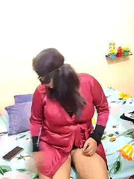 Hot_modal webcams show profile image 